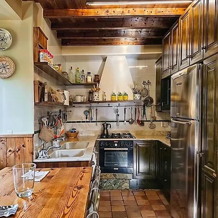 Casa Rural Con Gran Finca Al Borde Del Mar Holiday home A Coruna