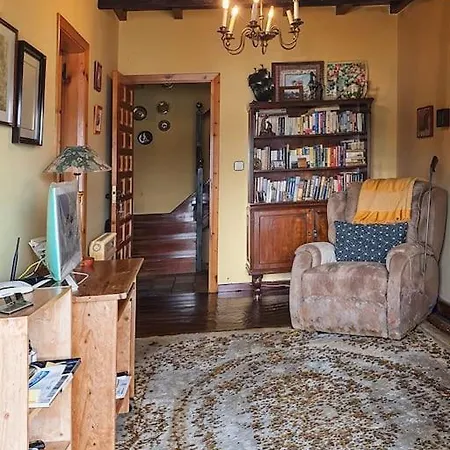 Casa Rural Con Gran Finca Al Borde Del Mar A Coruna